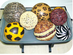 Aisla Pak - Figuras decorativas